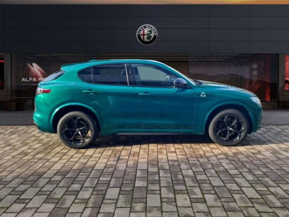 Alfa Romeo Stelvio usata a Monza e Brianza (4)