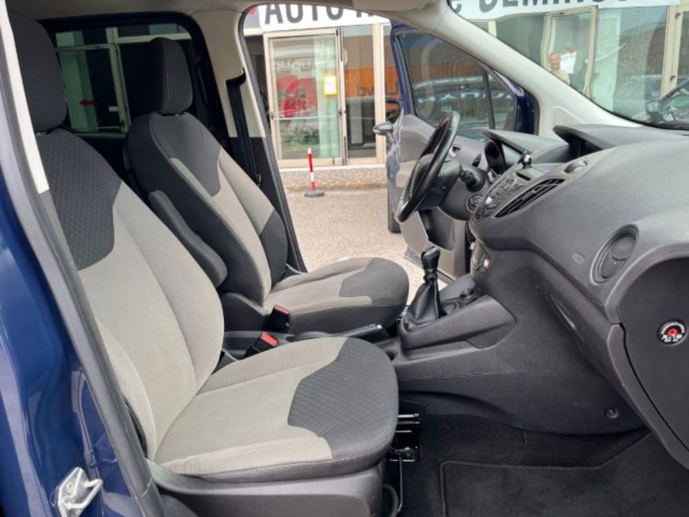 Ford Tourneo Courier usata a Modena (7)