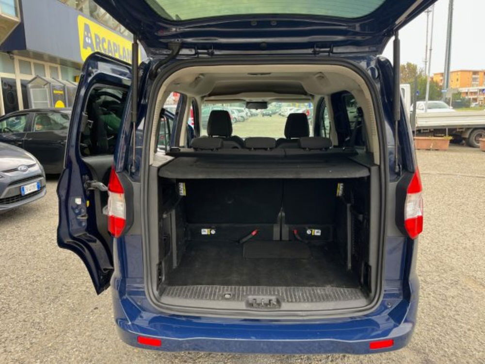 Ford Tourneo Courier usata a Modena (9)