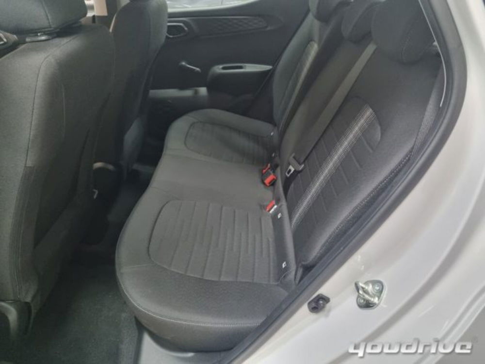 Hyundai i10 usata a Napoli (9)