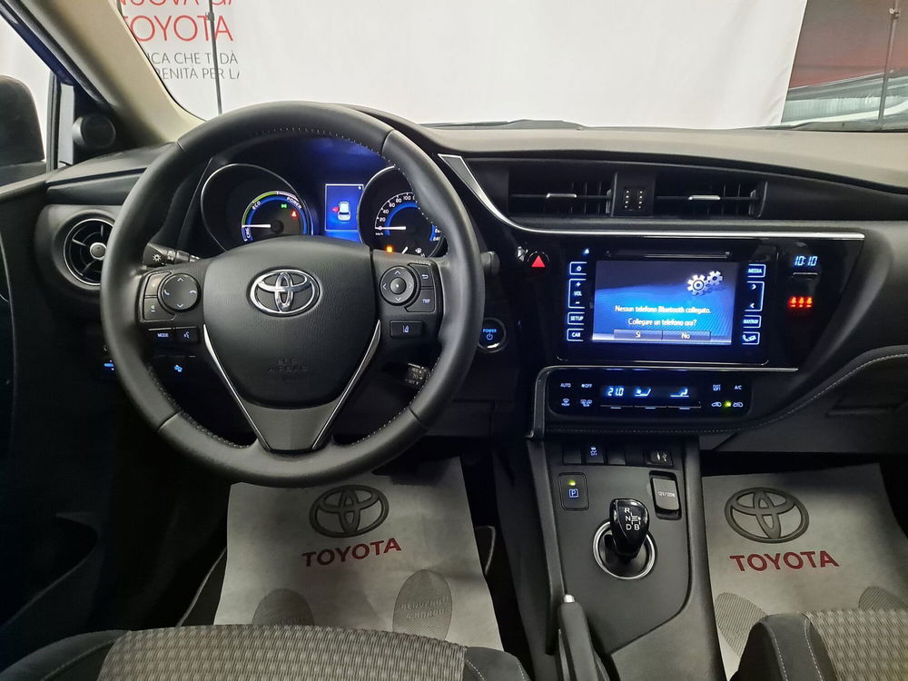 Toyota Auris usata a Roma (11)