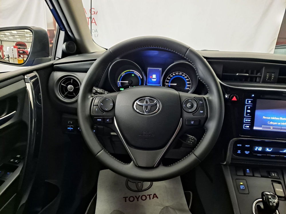 Toyota Auris usata a Roma (14)