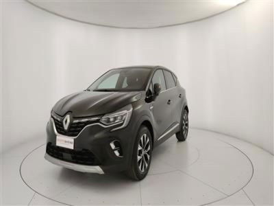 Renault Captur 1.6 full hybrid Techno 145cv auto nuova a Bari