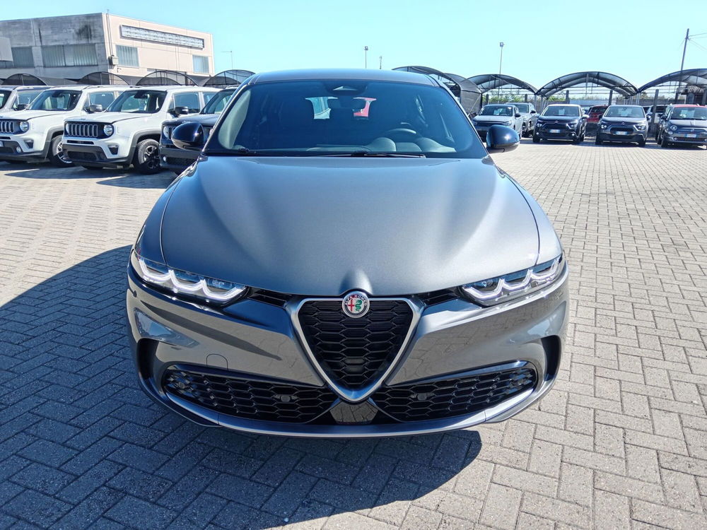 Alfa Romeo Tonale nuova a Alessandria (2)