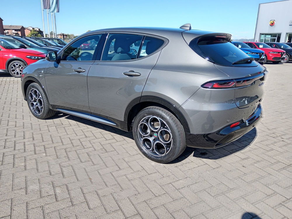 Alfa Romeo Tonale nuova a Alessandria (8)