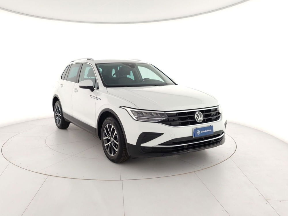 Volkswagen Tiguan usata a Massa-Carrara (4)