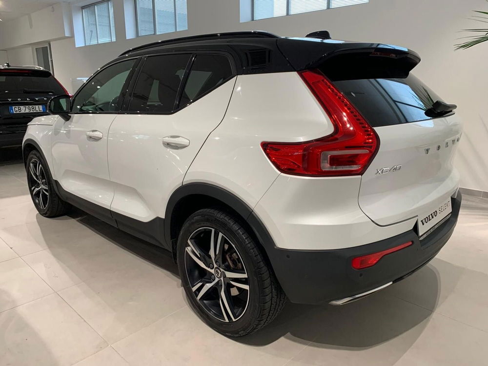 Volvo XC40 usata a Vercelli (5)