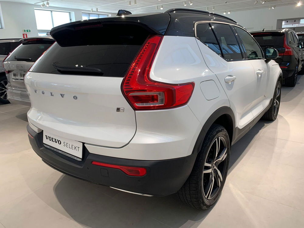 Volvo XC40 usata a Vercelli (6)