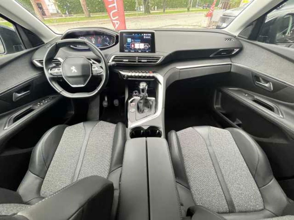 Peugeot 3008 usata a Venezia (9)