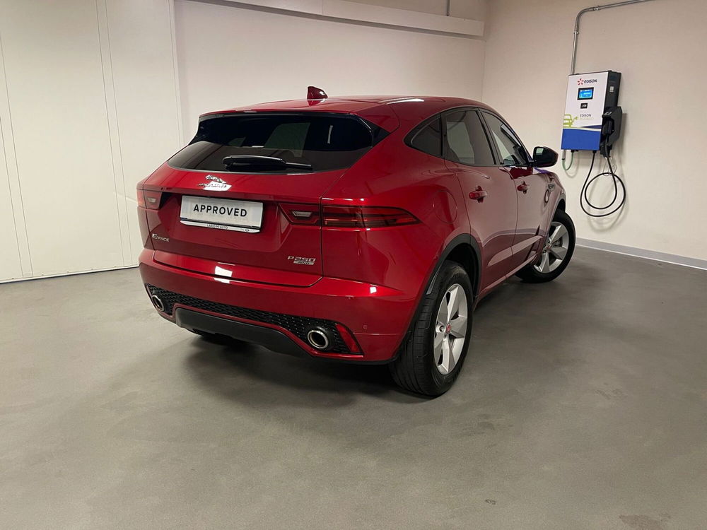 Jaguar E-Pace usata a Milano (2)