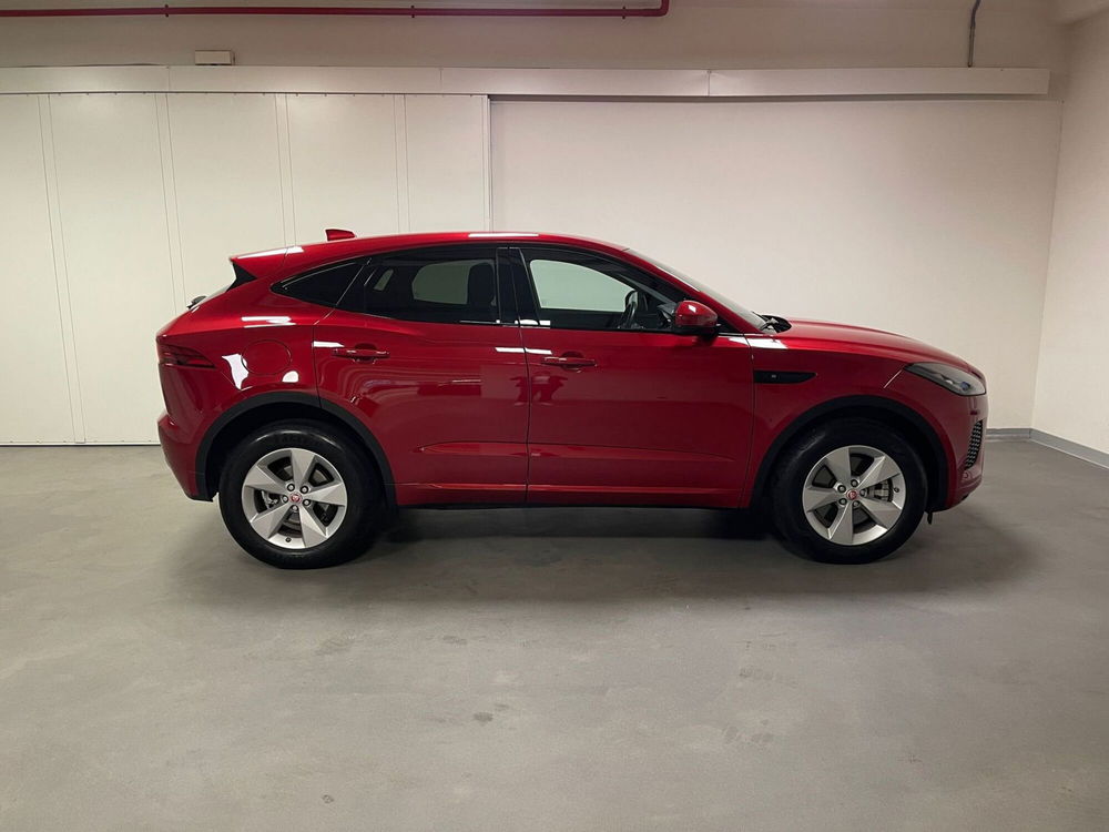 Jaguar E-Pace usata a Milano (6)