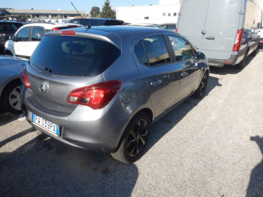 Opel Corsa usata a Salerno (2)