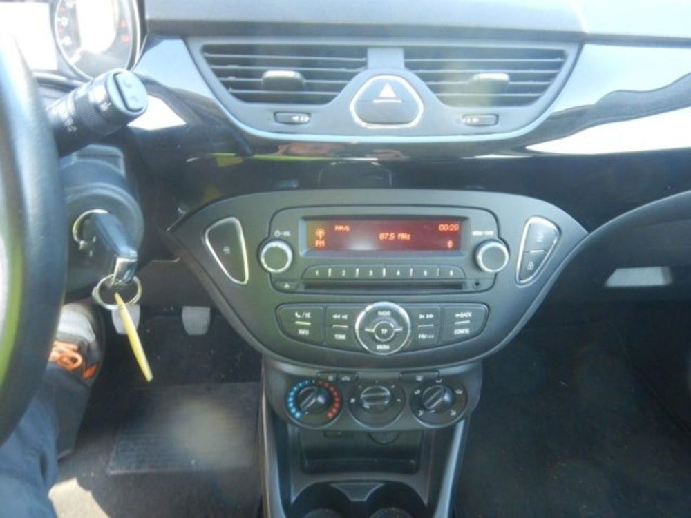 Opel Corsa usata a Salerno (6)