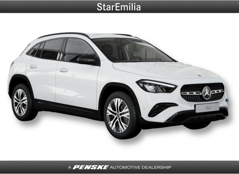 Mercedes-Benz GLA SUV 180 Automatic Premium nuova a Ferrara