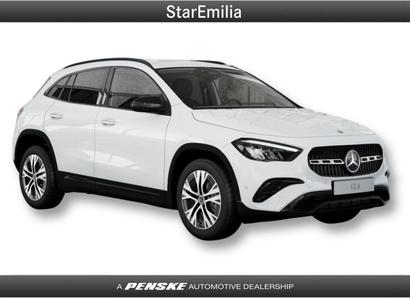 Mercedes-Benz GLA SUV 180 Automatic Premium nuova a Ferrara