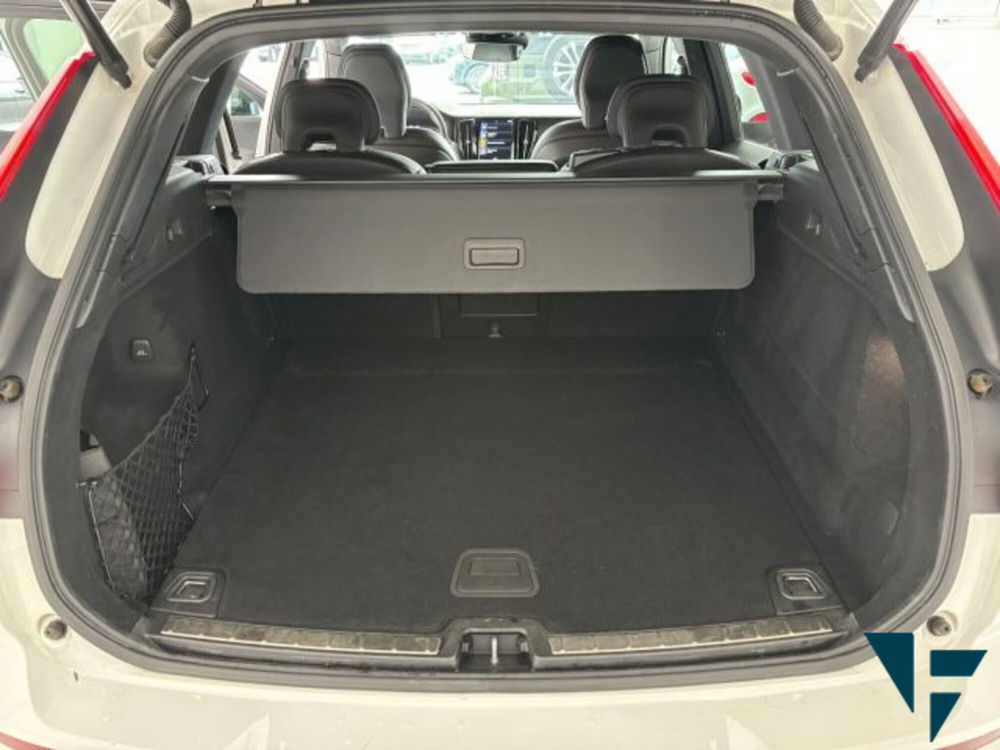 Volvo XC60 usata a Treviso (11)