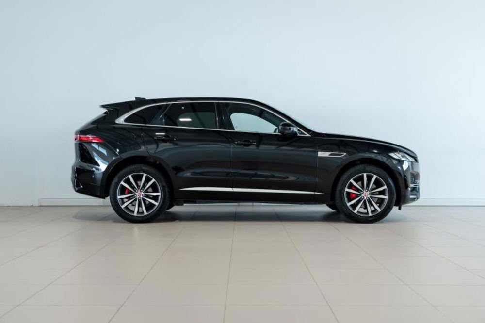 Jaguar F-Pace usata a Venezia (6)