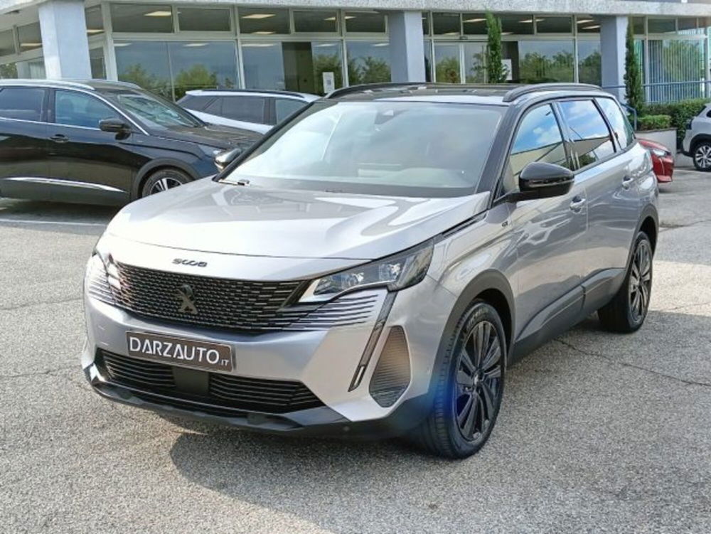 Peugeot 5008 nuova a Brescia