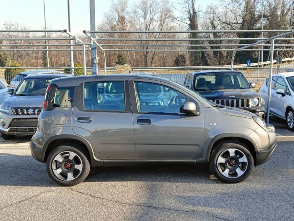 Fiat Panda Cross nuova a Brescia (4)