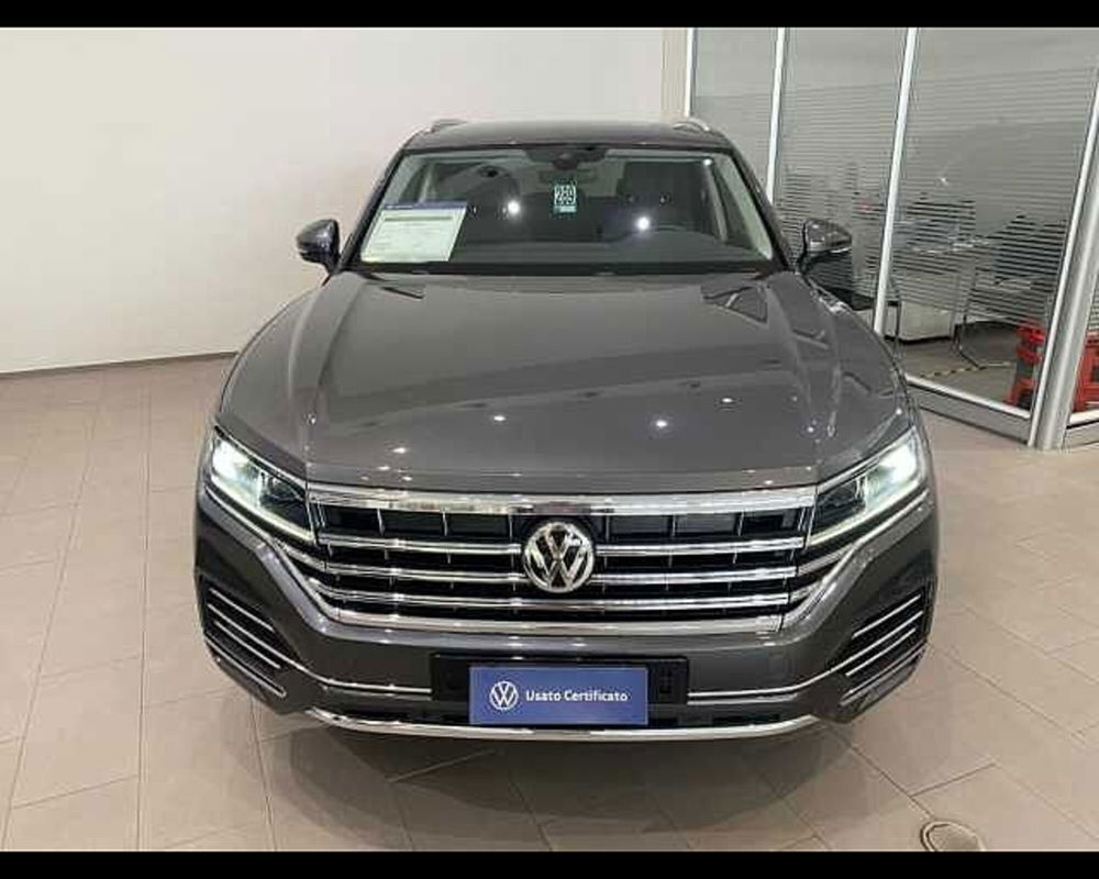 Volkswagen Touareg usata a Napoli (6)