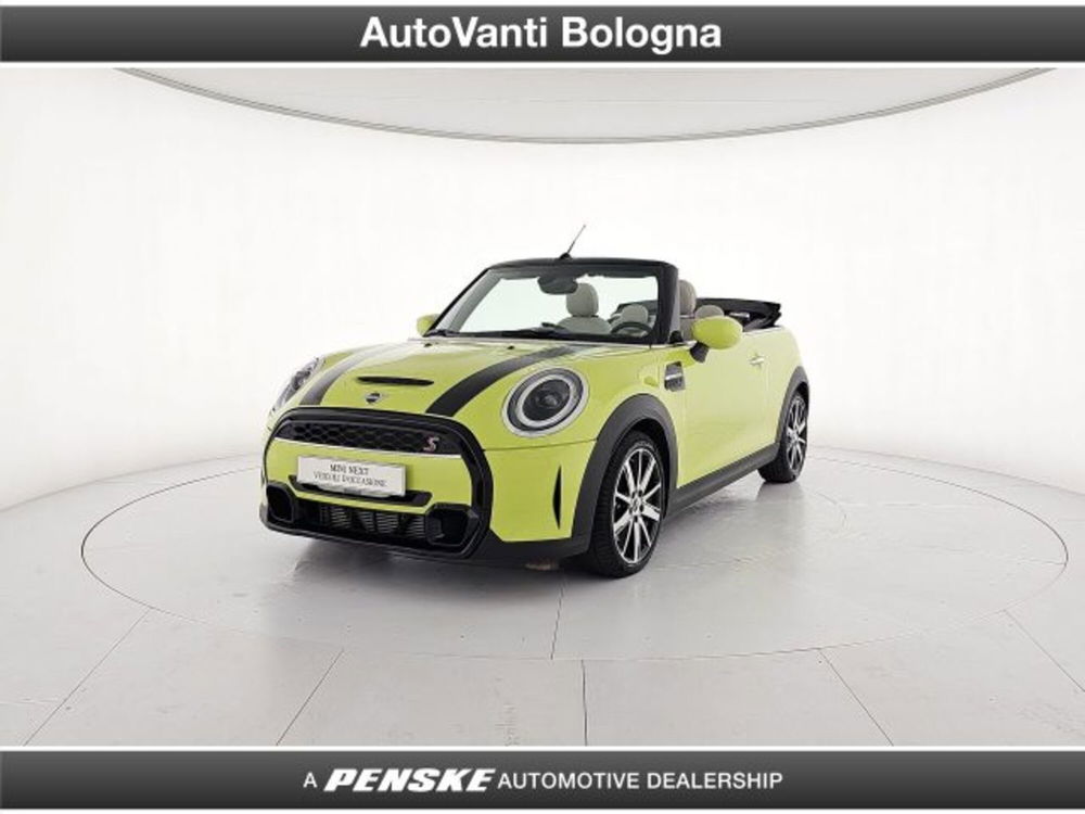 MINI Mini Cabrio usata a Bologna