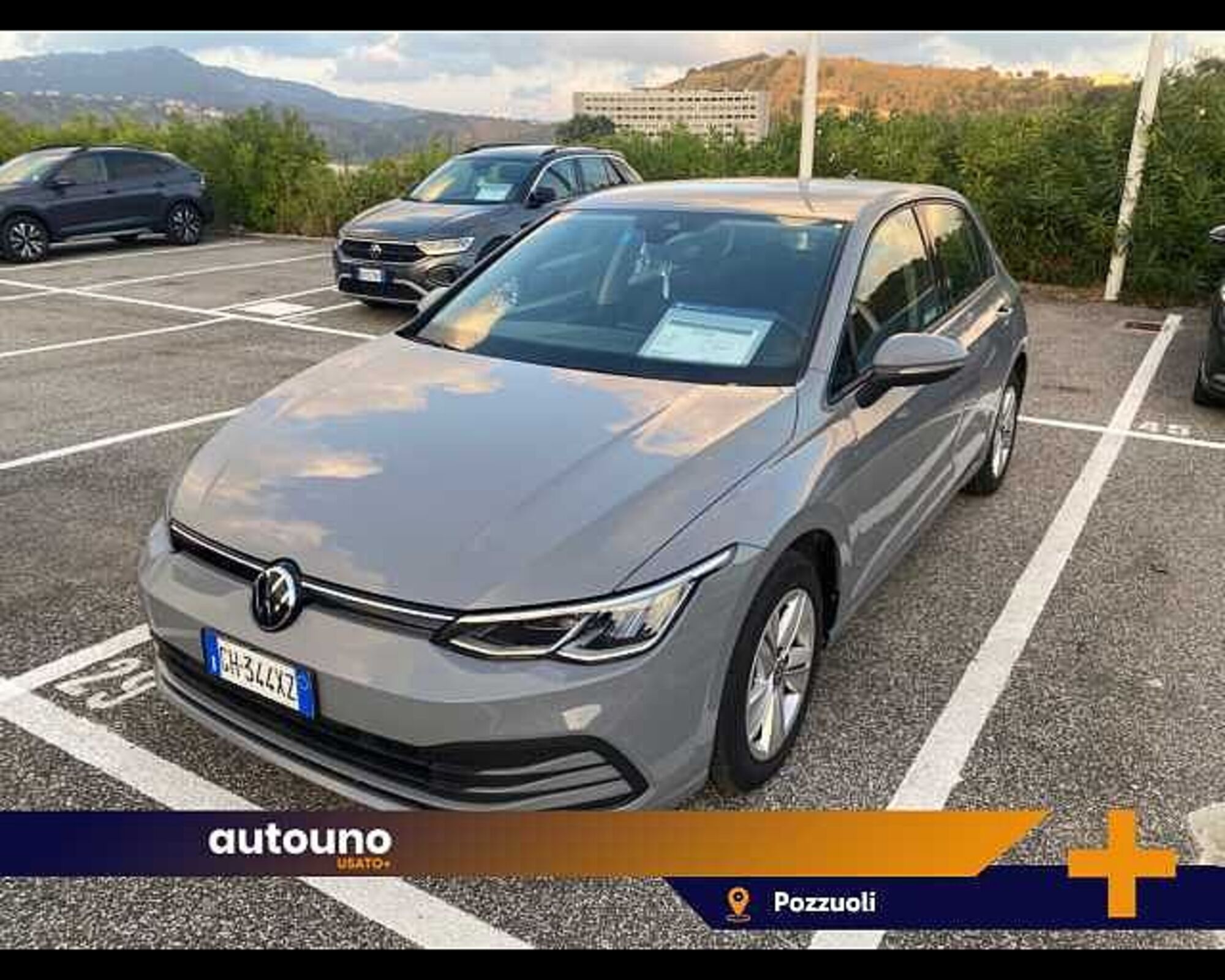 Volkswagen Golf 2.0 tdi Life 115cv del 2022 usata a Pozzuoli