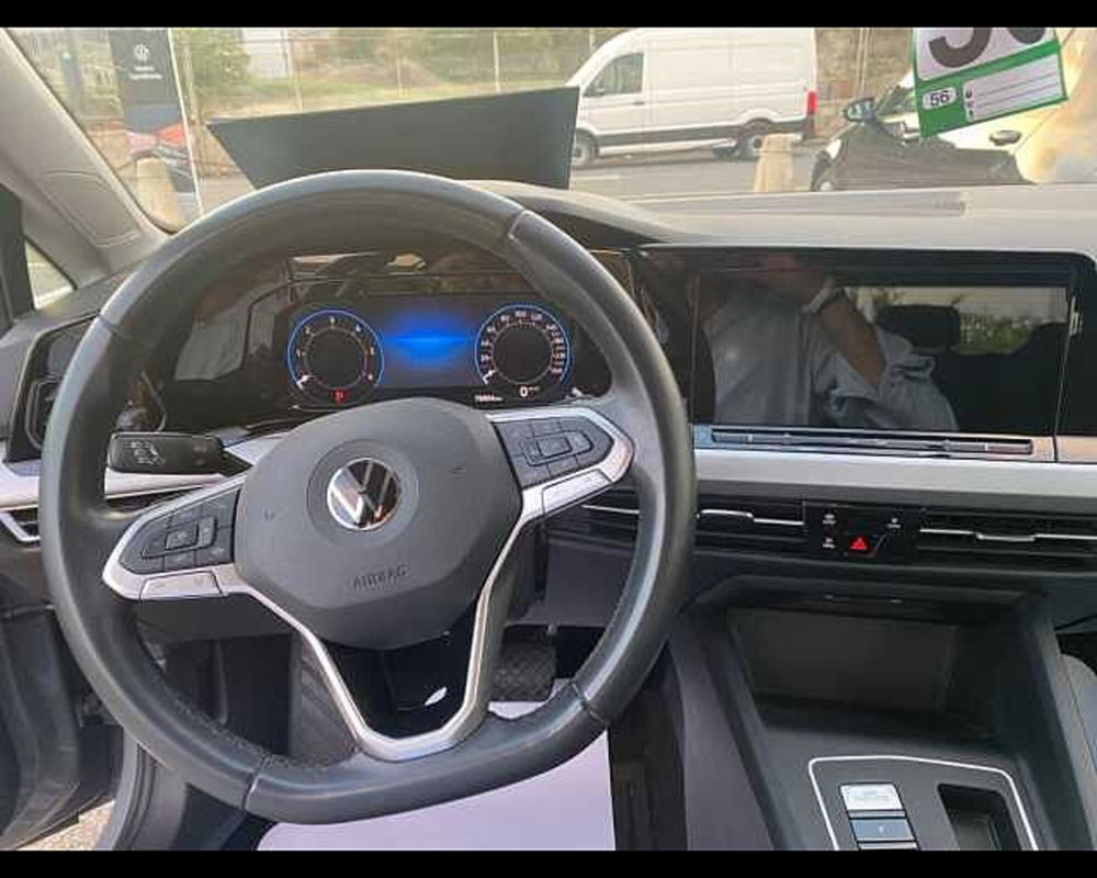 Volkswagen Golf usata a Napoli (14)