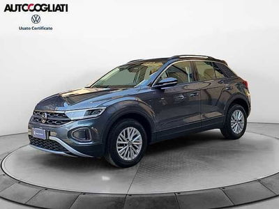 Volkswagen T-Roc 2.0 tdi Life 115cv del 2023 usata a Brivio