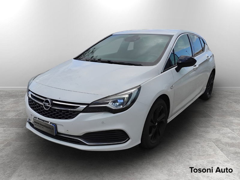 Opel Astra 1.6 BiTurbo CDTi Start&amp;Stop 5 porte Dynamic OPC Line del 2017 usata a Siena