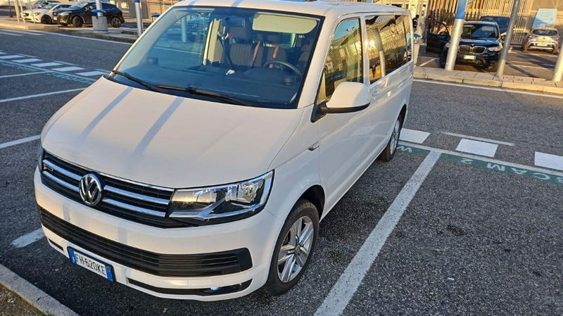 Volkswagen Veicoli Commerciali Caravelle 2.0 TDI 204CV DSG PL Cruise  del 2017 usata a Eupilio