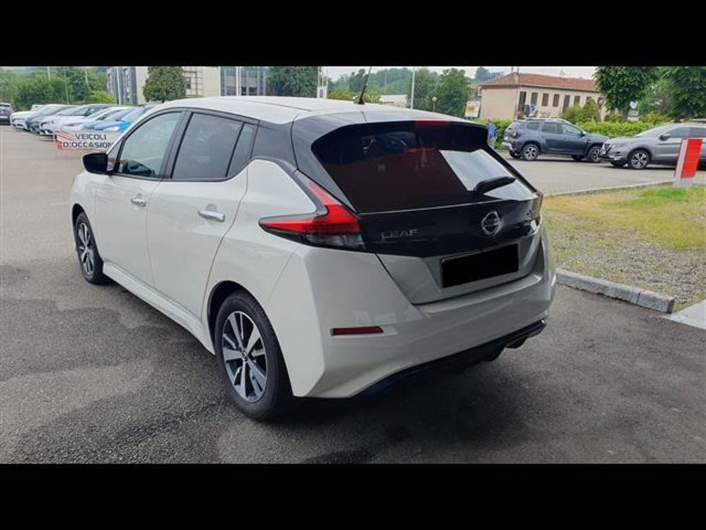 Nissan Leaf usata a Asti (7)