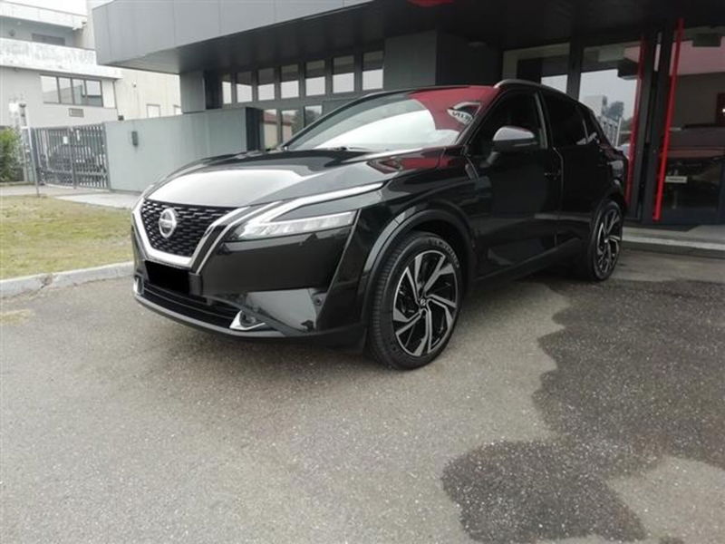 Nissan Qashqai 1.3 mhev Tekna 2wd 158cv xtronic del 2022 usata a Asti