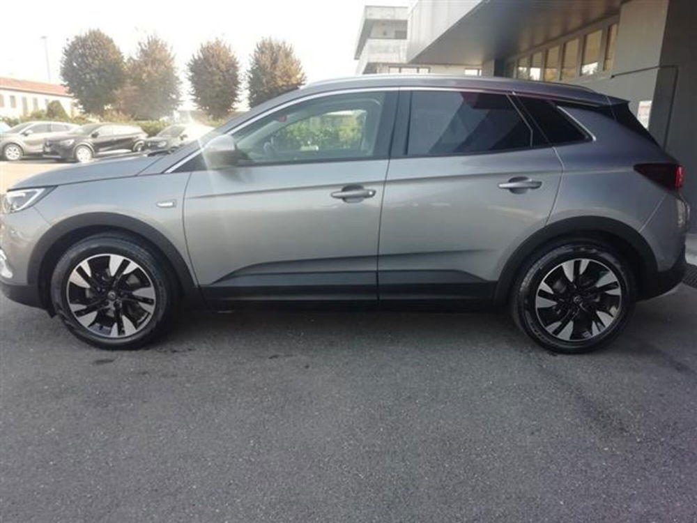 Opel Grandland X usata a Asti (8)