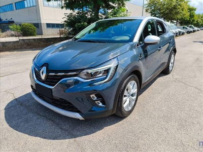 Renault Captur Plug-in Hybrid E-Tech 160 CV Intens  del 2020 usata a Bologna