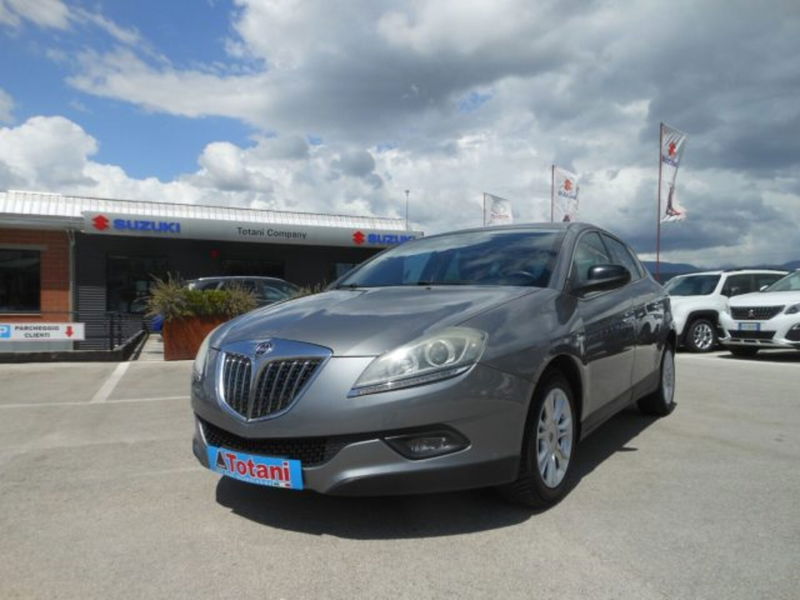 Lancia Delta 1.6 MJT DPF Gold  del 2011 usata a L&#039;Aquila