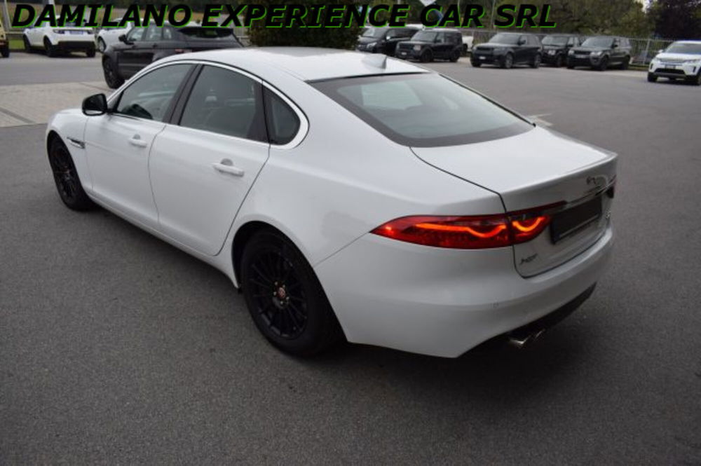 Jaguar XF usata a Cuneo (6)