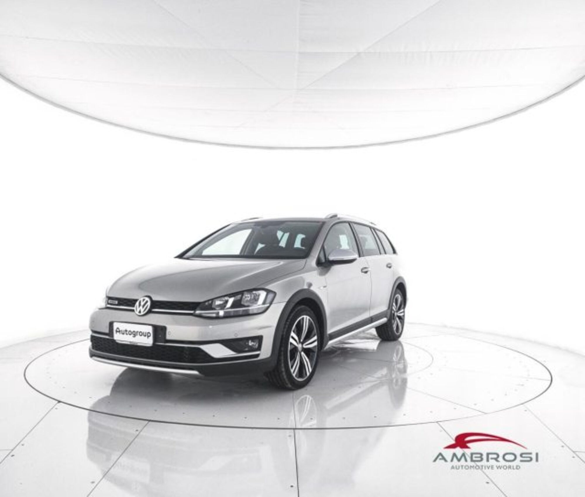 Vendo Volkswagen Golf Variant Alltrack Tdi Dsg Motion Executive Bmt Usata A Corciano