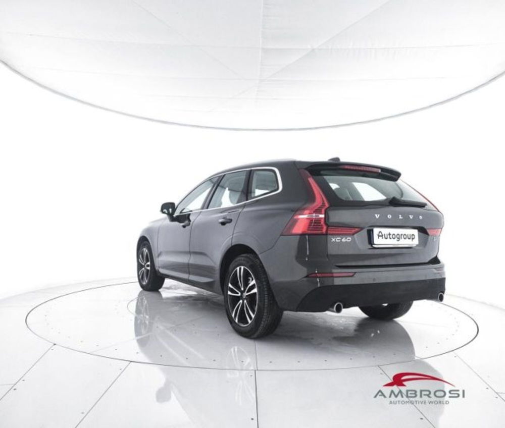 Volvo XC60 usata a Perugia (4)