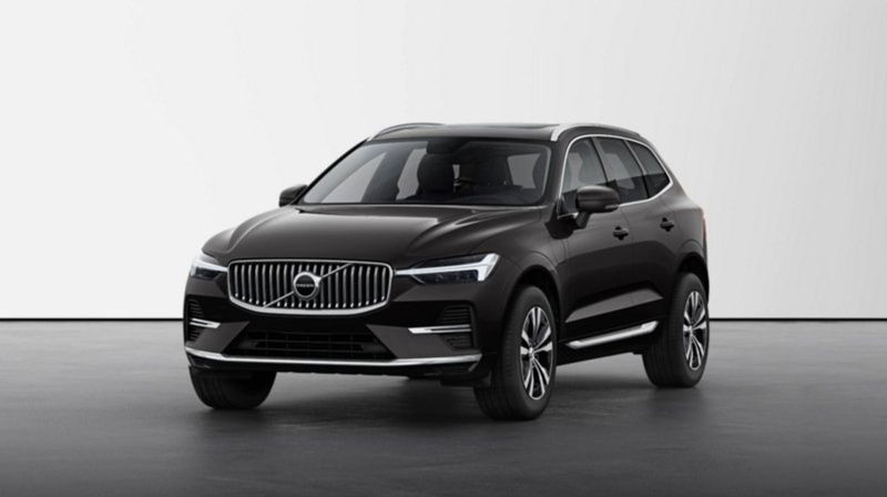 Volvo XC60 T6 Recharge AWD Plug-in Hybrid automatico Plus Bright nuova a Como