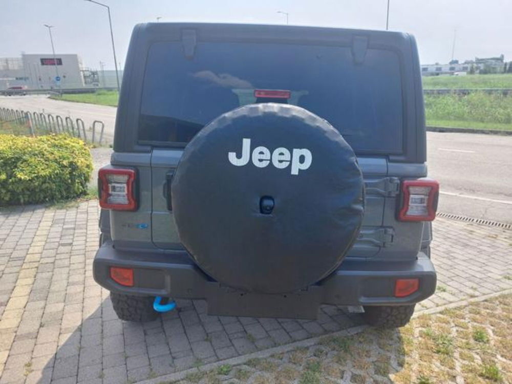 Jeep Wrangler Unlimited nuova a Padova (9)