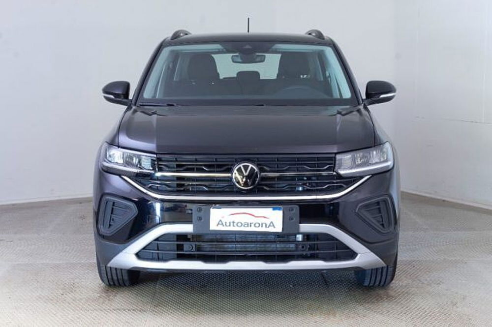 Volkswagen T-Cross nuova a Novara (2)