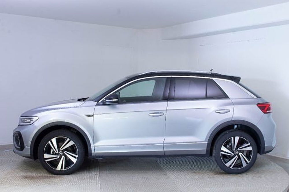 Volkswagen T-Roc Cabrio nuova a Novara (2)