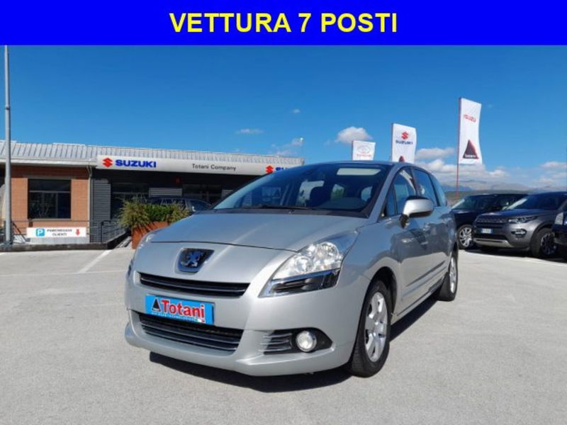 Peugeot 5008 1.6 HDi 112CV Business  del 2011 usata a L&#039;Aquila