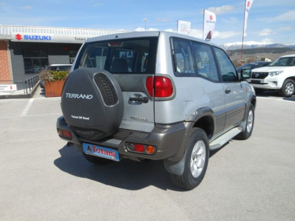 Nissan Terrano usata a L'Aquila (5)