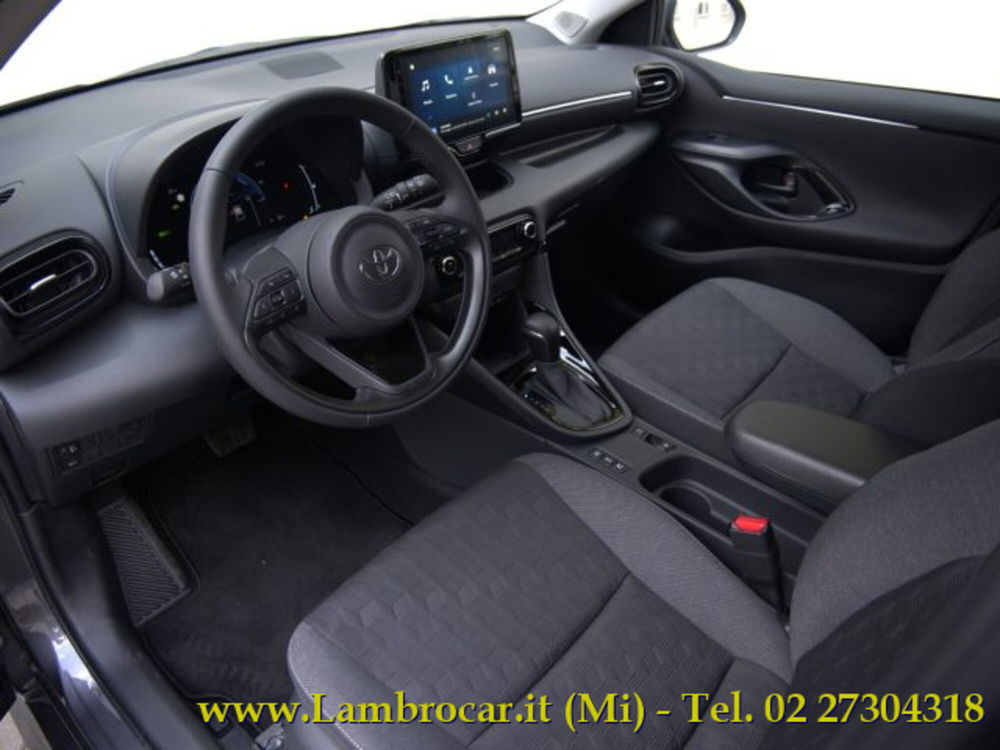 Toyota Yaris Cross nuova a Milano (10)