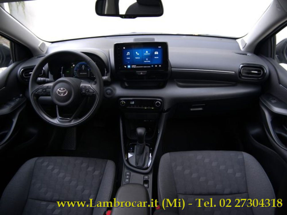 Toyota Yaris Cross nuova a Milano (8)