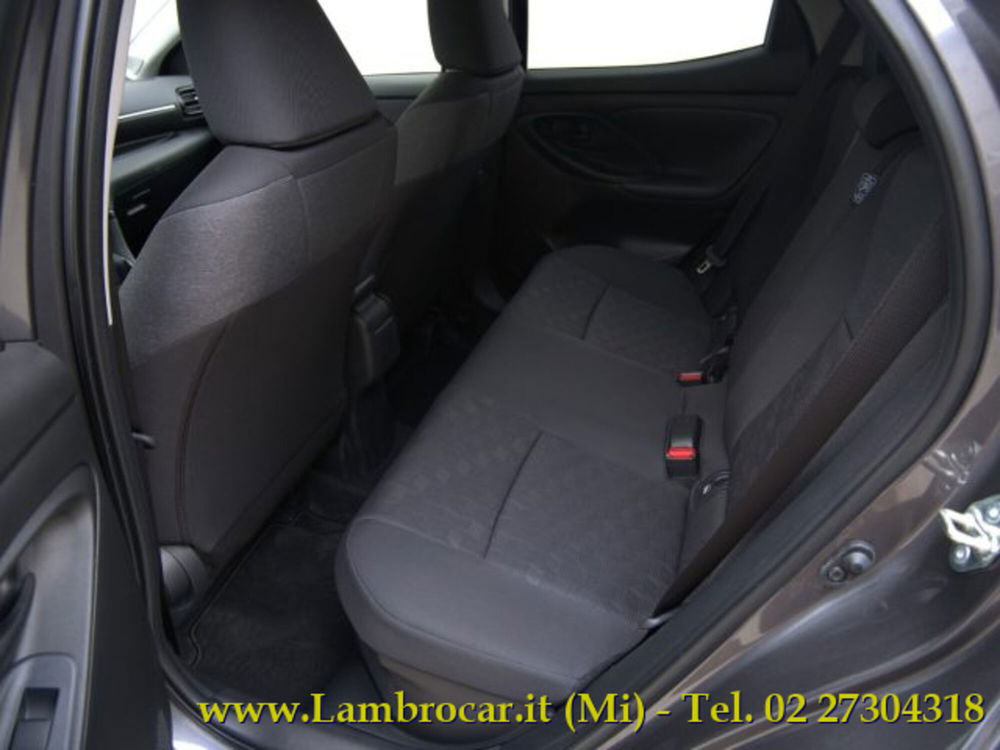 Toyota Yaris Cross nuova a Milano (9)