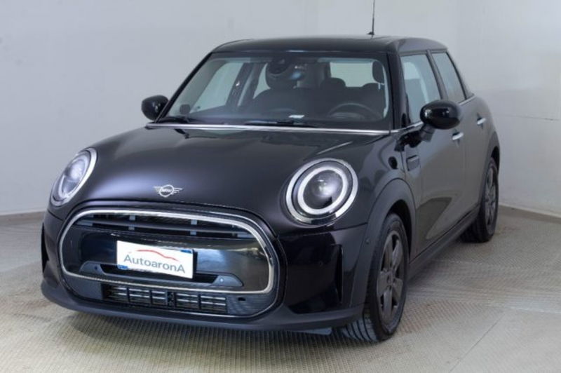 MINI Mini 1.5 Cooper Essential 5 porte  del 2023 usata a Paruzzaro