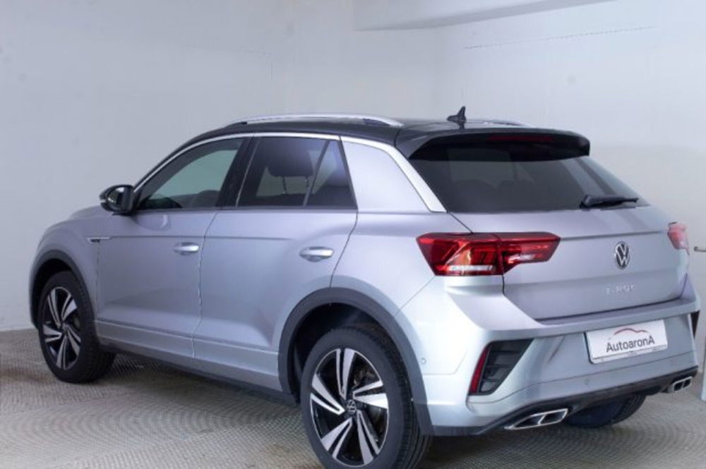 Volkswagen T-Roc nuova a Novara (4)