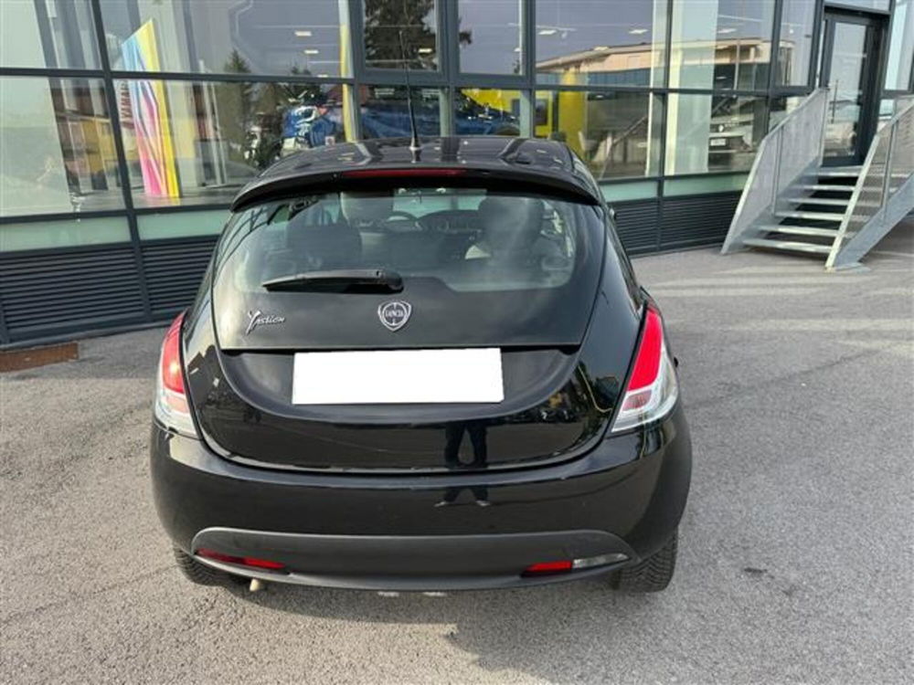 Lancia Ypsilon usata a Asti (5)